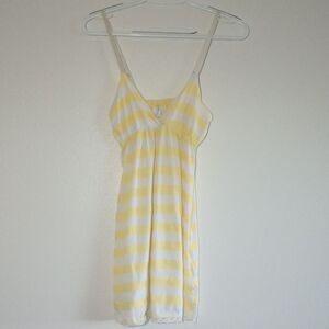 Blu Chic Lounge Butter Yellow Stripped Tank Top Women's Sz Medium Y2K Lace Trim